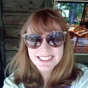 Meet your Posher, Cathy